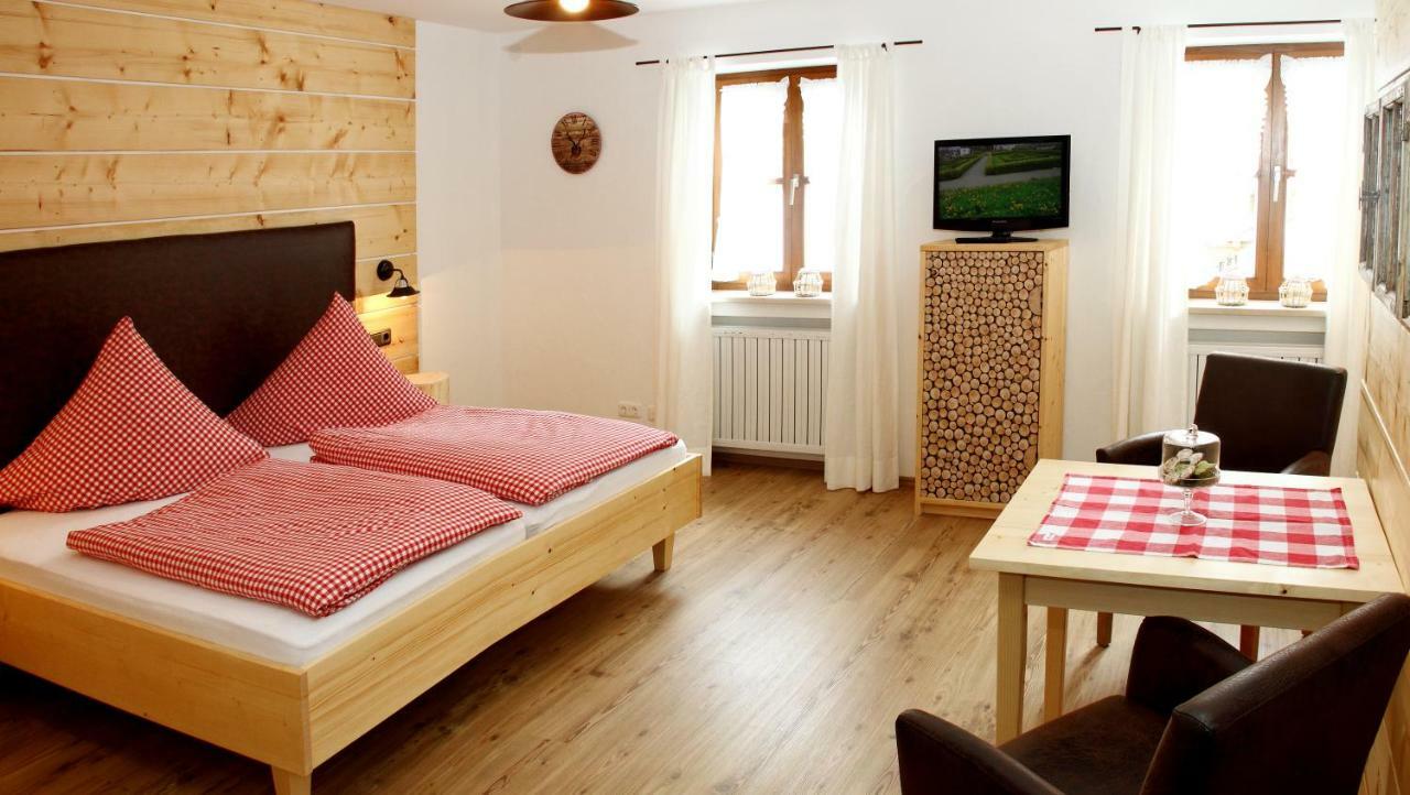 גראינאו Gaestehaus Ostler מראה חיצוני תמונה